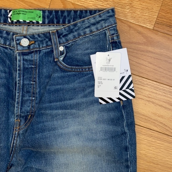 NWT Sandrine Rose Straight Fit Boyfriend Jean with distressing, size 30 - Picture 7 of 12